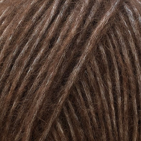 Closeup van bol Snefnug Natur kleur Chokolade