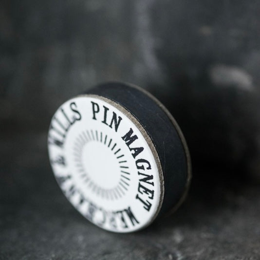 Merchant & Mills Pin Magneet
