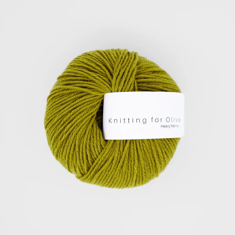 1 bol Heavy merino van knitting for Olive in de kleur Green Woodpecker