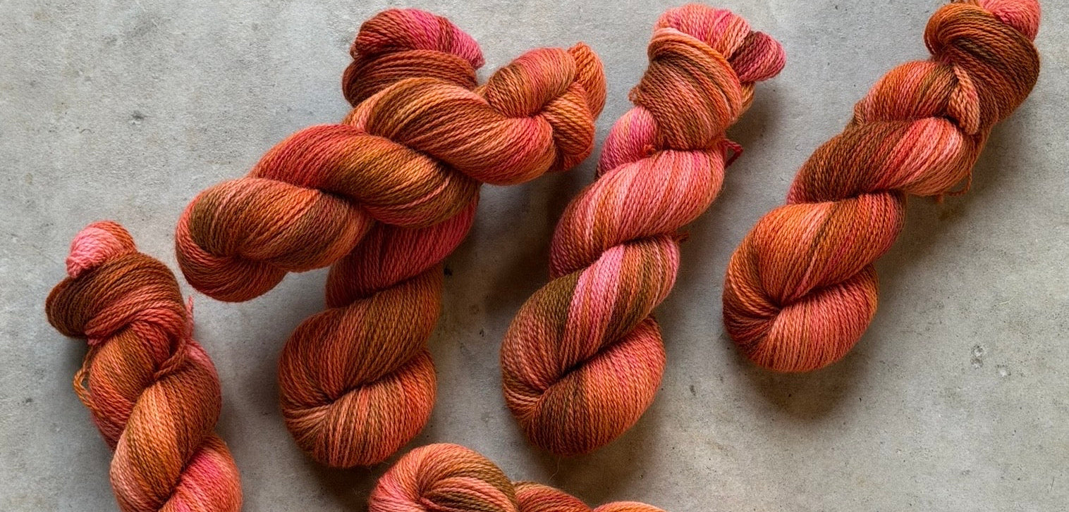 6 strengen handgeverfd Rustic Sport in oranje, roze, bruine tinten