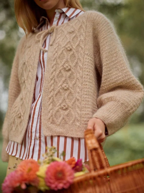 Laine magazine 29 - Damson