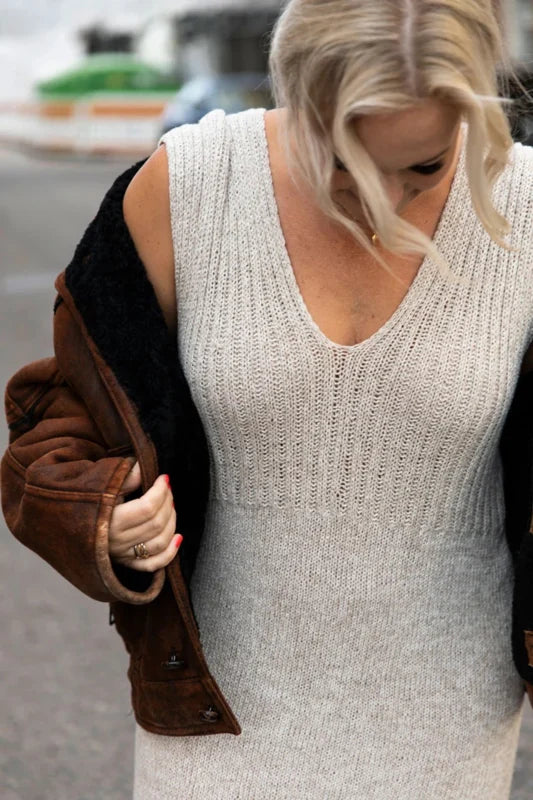 Everyday Knits: Easy Wardrobe Essentials - Paula Narkiniemi